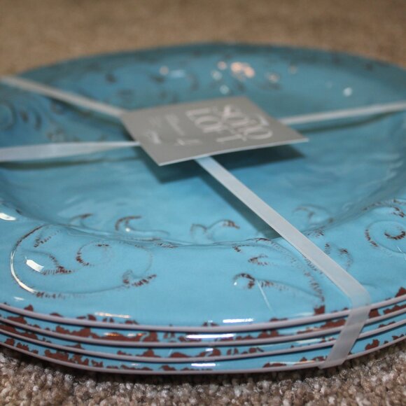 Soho Loft Blue Brown Rustic Flower Set of 4 11" Melamine Dinner Plates NWT RARE - Picture 7 of 7